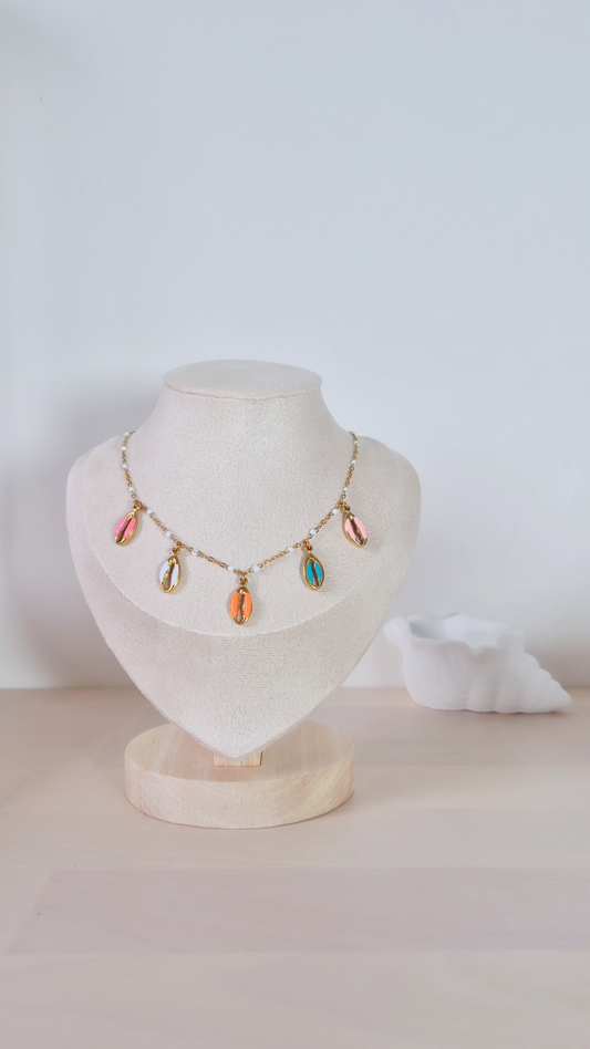 Collier Shelly