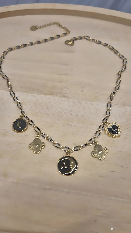 Collier breloques noir